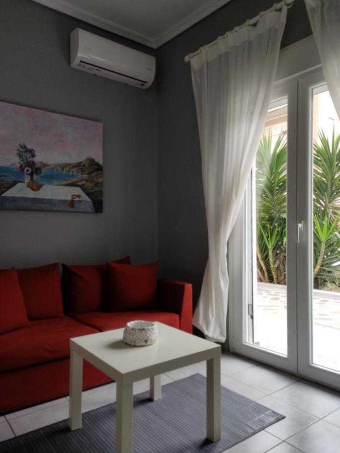 A&B Apartment Néoi Epivátai Ngoại thất bức ảnh