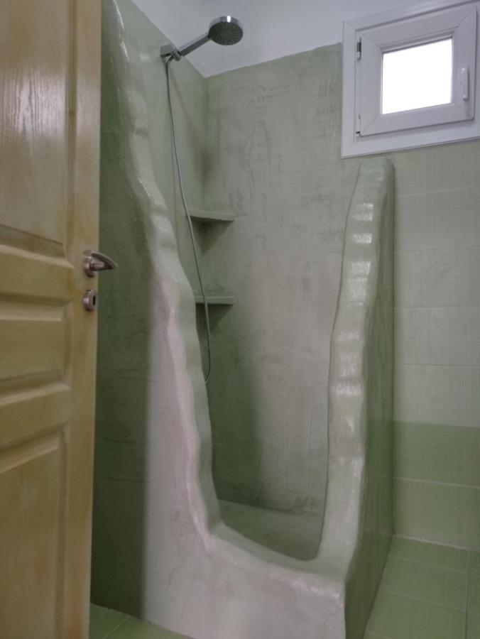 A&B Apartment Néoi Epivátai Ngoại thất bức ảnh