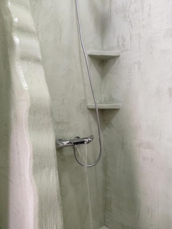 A&B Apartment Néoi Epivátai Ngoại thất bức ảnh