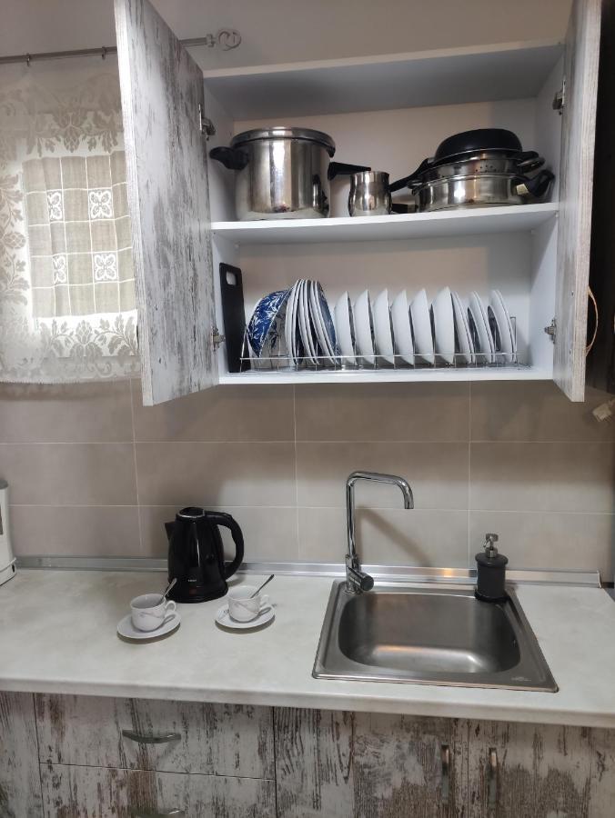 A&B Apartment Néoi Epivátai Ngoại thất bức ảnh